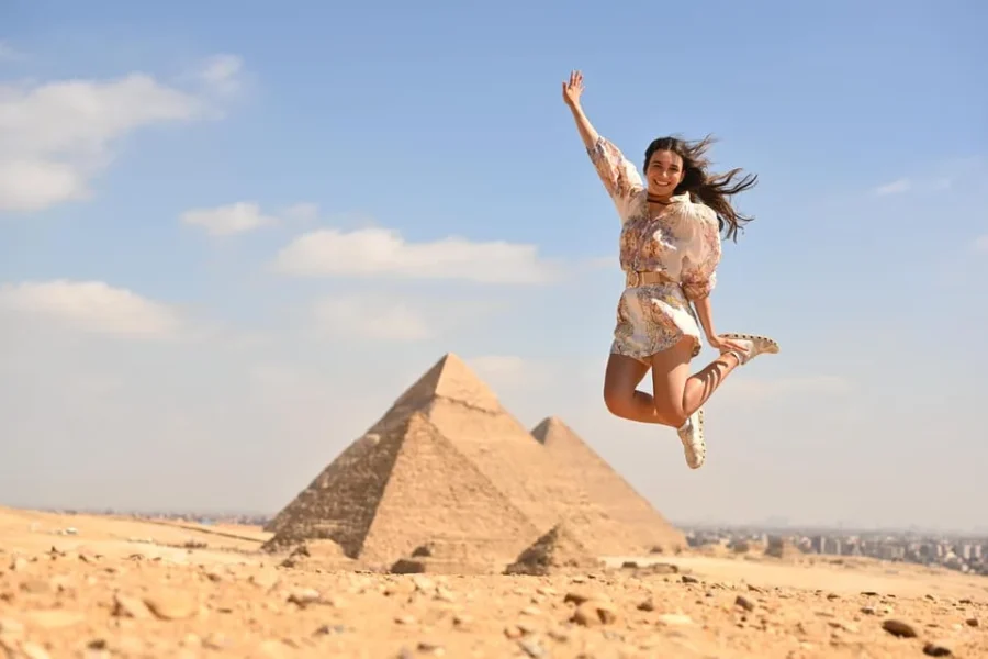 Cairo Day Trip by Flight: Giza Pyramids, Sphinx & Grand Egyptian Museum